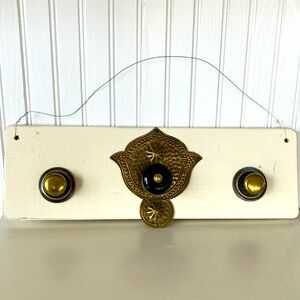 Shabby Chic Farmhouse Painted White Wood Board With Decorative Brass Knobs/Hooks
